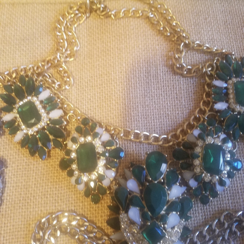 Necklaces - Picture 2 of 5